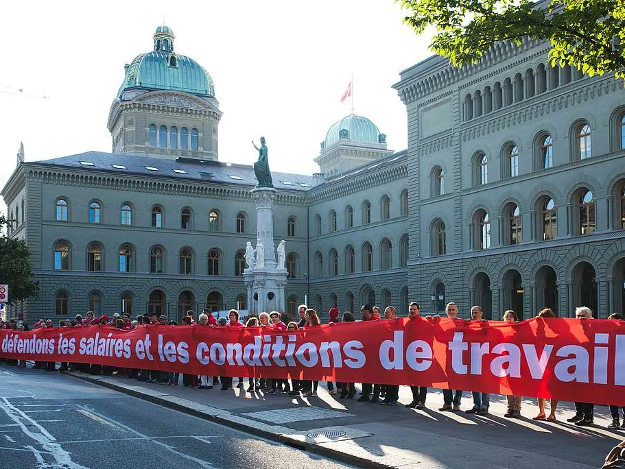 Enregistrez-vous maintenant sans obligation ! Défendons les salaires et les conditions de travails